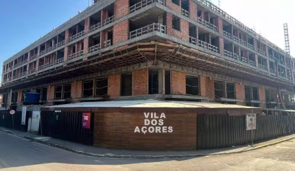 Apartamento para Venda em Florianópolis, Jurerê, 2 dormitórios, 2 suítes, 3 banheiros, 2 vagas