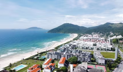 Apartamento para Venda em Florianópolis, Praia Brava, 3 dormitórios, 1 suíte, 2 banheiros, 2 vagas