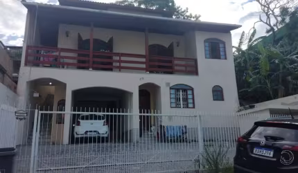Casa para Venda em Florianópolis, Trindade, 4 dormitórios, 1 suíte, 3 banheiros, 1 vaga