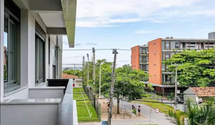 Apartamento para Venda em Florianópolis, Jurerê, 3 dormitórios, 3 suítes, 4 banheiros, 2 vagas