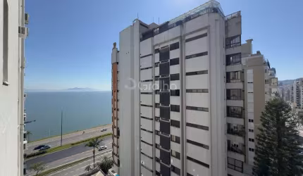 Apartamento para Venda em Florianópolis, Centro, 3 dormitórios, 1 suíte, 3 banheiros, 1 vaga
