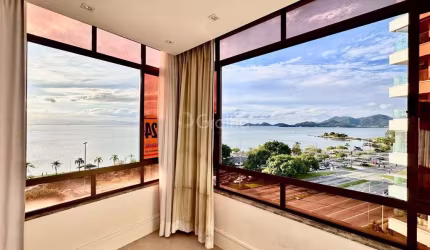 Apartamento para Venda em Florianópolis, Agronômica, 4 dormitórios, 2 suítes, 5 banheiros, 2 vagas