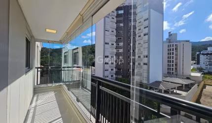 Apartamento para Venda em Florianópolis, Itacorubi, 4 dormitórios, 2 suítes, 4 banheiros, 2 vagas