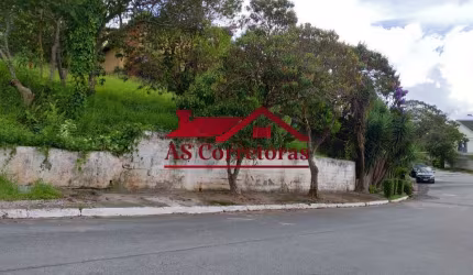 Terreno disponível para venda no Parque dos Príncipes, em São Paulo.