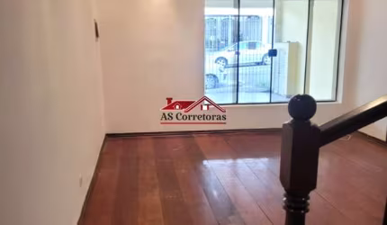 Sobrado para locação na Vila Yara.