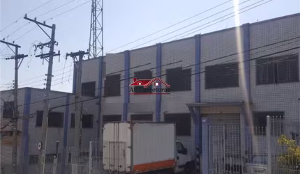 Galpão no Bairro do Limão