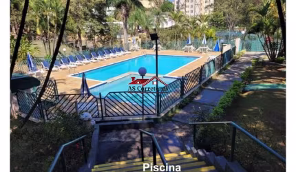 Casa de alto padrão em condomínio no Butantã, São Paulo-SP: 4 quartos, 2 suítes, 2 salas, 4 banheiros, 4 vagas, 157m².