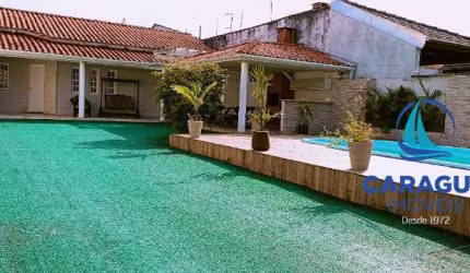 Casa com piscina à Venda  na martim de sá