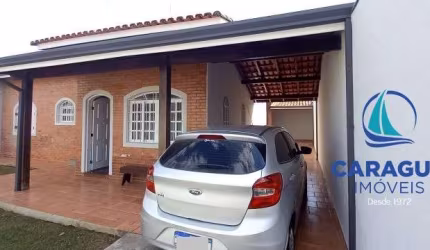 Casa térrea 4 quartos, sendo 1 quarto no fundo, 3 wc e área gourmet