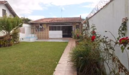 Edícula 2 dorms, 3 wc, amplo quintal