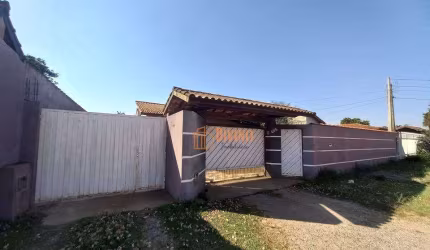 Casa à Venda em Araçoiaba da Serra, SP