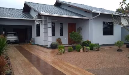 Casa com 2 dormitórios à venda, 120 m² por R$ 650.000,00 - Praça - Tijucas/SC