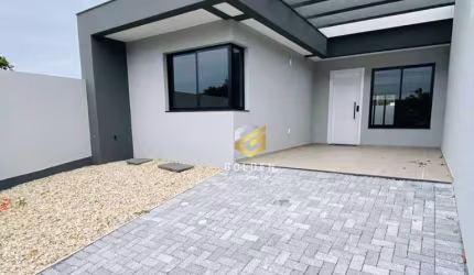 Casa com 2 dormitórios à venda, 80 m² por R$ 650.000,00 - Zé Amândio - Bombinhas/SC