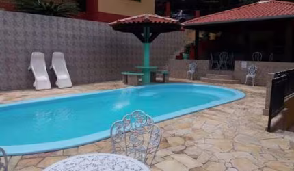 Apartamento com 1 dormitório 1 banheiro para alugar, 60 m² - 4 ilhas - Bombinhas/SC