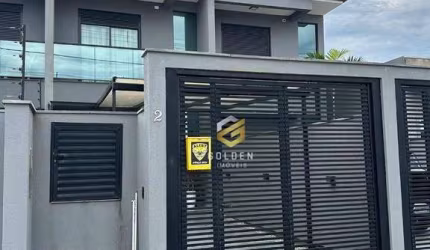 SOBRADO BEM LOCALIZADO À VENDA EM TIJUCAS-SC