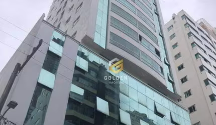 Apartamento com 3 dormitórios à venda, 121 m² por R$ 1.950.000 - Centro - Balneário Camboriú/SC