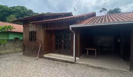 Casa individual em Nova Descoberta