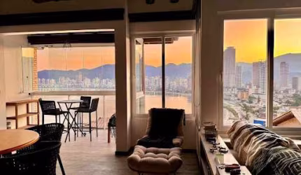 Casa com 3 dormitórios à venda, 220 m² por R$ 2.500.000,00 - Canto da Praia - Itapema/SC