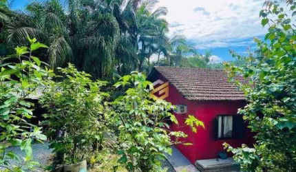Sítio com 3 dormitórios à venda, 900 m² por R$ 370.000,00 - Moura - Canelinha/SC