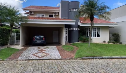 Casa em Balneário Camboriú no bairro Dos Estados