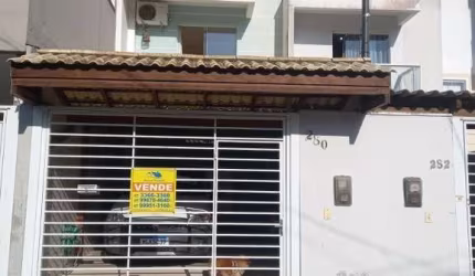 Sobrado com 3 dormitórios à venda, RIO PEQUENO, CAMBORIU - SC