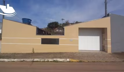 Casa em Camboriú semi-mobiliada no bairro Conde Vila Verde