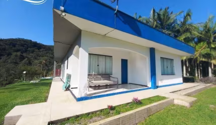 Sitio em Camboriú com 20 mil metros