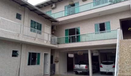 02 Casas amplas, casa de cima semi-mobiliada