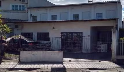 Casa com 8 dormitórios à venda,408.00 m , TABULEIRO, CAMBORIU - SC