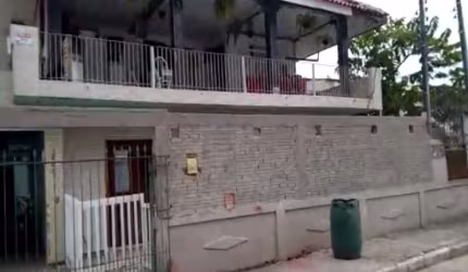 Casa com 2 dormitórios à venda, TABULEIRO, CAMBORIU - SC