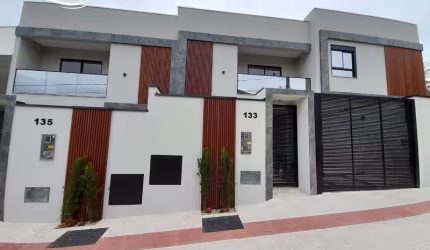 Sobrado em Camboriú no bairro São Francisco de Assis