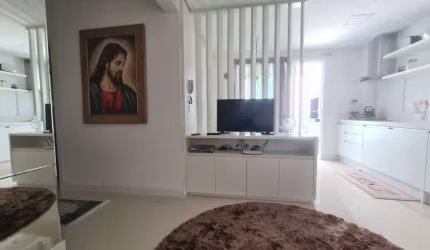 Apartamento mobiliado em Itapema no bairro Morretes, ótima localização.