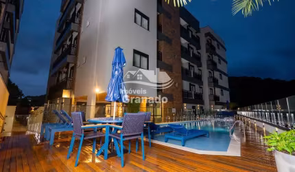 Apartamento com 2 dormitórios à venda, Praia dos Amores BALNEARIO CAMBORIU - SC