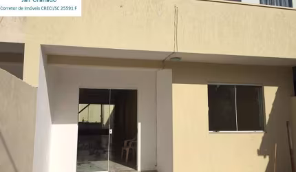 Casa com 3 dormitórios à venda no bairro CEDRO, CAMBORIU - SC