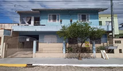 Casa com 3 dormitórios à venda, TABULEIRO, CAMBORIU - SC