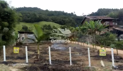 Terreno à venda, 450.00 m  no bairro BRAÇO, CAMBORIU - SC