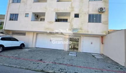 Apartamento à venda, RIO PEQUENO, CAMBORIU - SC com 02 Dormitórios