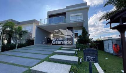 Casa à venda, SANTA REGINA, CAMBORIU - SC com 03 Dormitórios