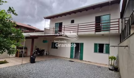 Casa com 2 dormitórios à venda,150.00 m , SÃO FRANCISCO DE ASSIS, CAMBORIU - SC