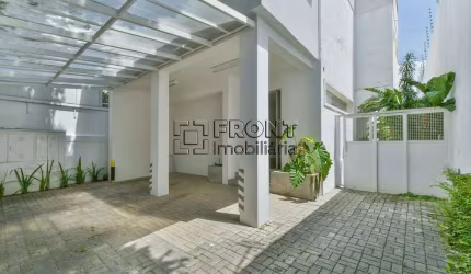 Casa com 4 quartos à venda na Dona Germaine Burchard, 314, Água Branca, São Paulo por R$ 4.800.000