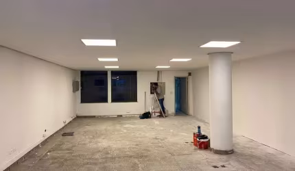 Sala comercial à venda na Rua Conselheiro Crispiniano, 152, República, São Paulo por R$ 250.000