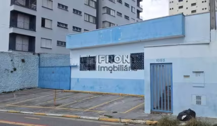 Barracão / Galpão / Depósito para alugar na Rua Elba, 1053, Vila Moinho Velho, São Paulo por R$ 16.000