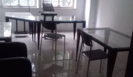 Sala comercial à venda na Rua Barão de Itapetininga, 50, República, São Paulo por R$ 120.000