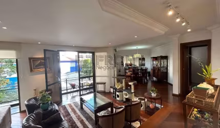 Apartamento com 4 quartos à venda na Rua Traipu, 352, Pacaembu, São Paulo por R$ 2.200.000