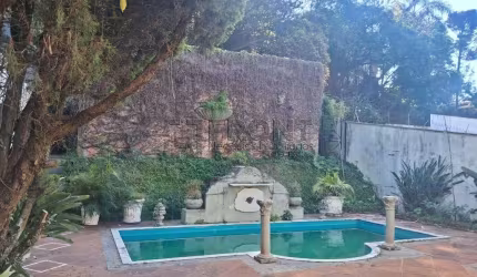 Casa com 6 quartos à venda na Breno Pinheiro, 123, Jardim Morumbi, São Paulo por R$ 1.400.000