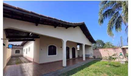Casa de Praia para Venda em Bertioga, Albatróz, 3 dormitórios, 2 suítes, 3 banheiros, 4 vagas