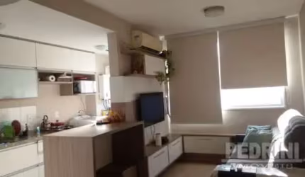 Apartamento com 3 quartos à venda no Cavalhada, Porto Alegre  por R$ 285.000