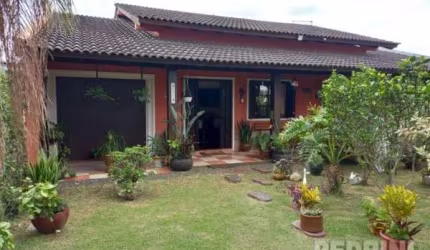Casa com 2 quartos à venda na Zona Nova, Tramandaí  por R$ 550.000