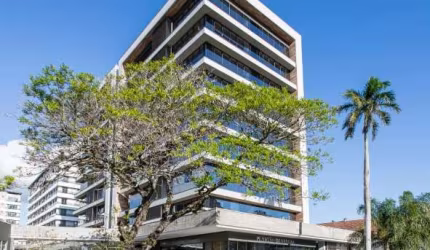 Sala comercial à venda na Tristeza, Porto Alegre  por R$ 349.000