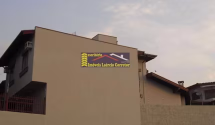 Casa Venda em Valinhos no bairro Terra Nova (Bolsão de Segurança), Alto Padrão, Estuda Permutas